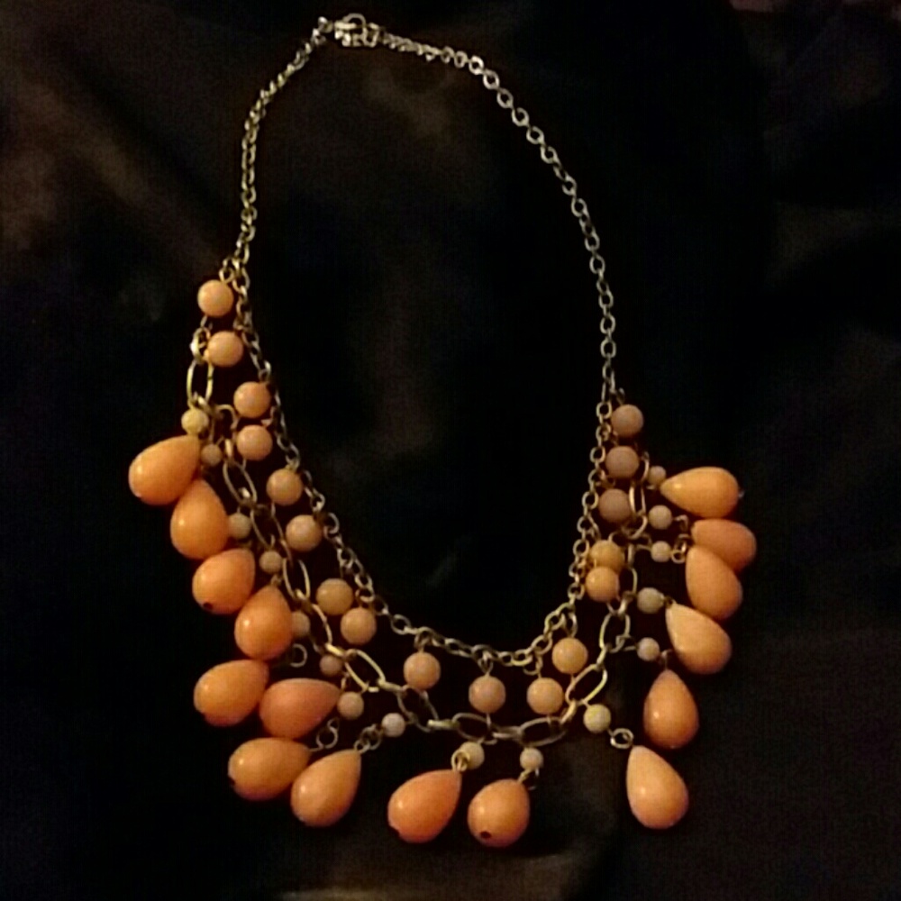 Vintage Euc Pink Statement Neckless - image 1